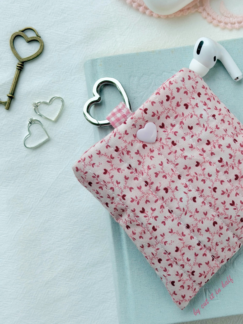 Heart Floral Quilted AirPods Pouch