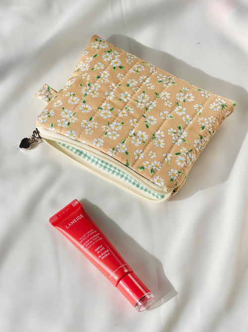 Daisy Quilted Everyday Pouch
