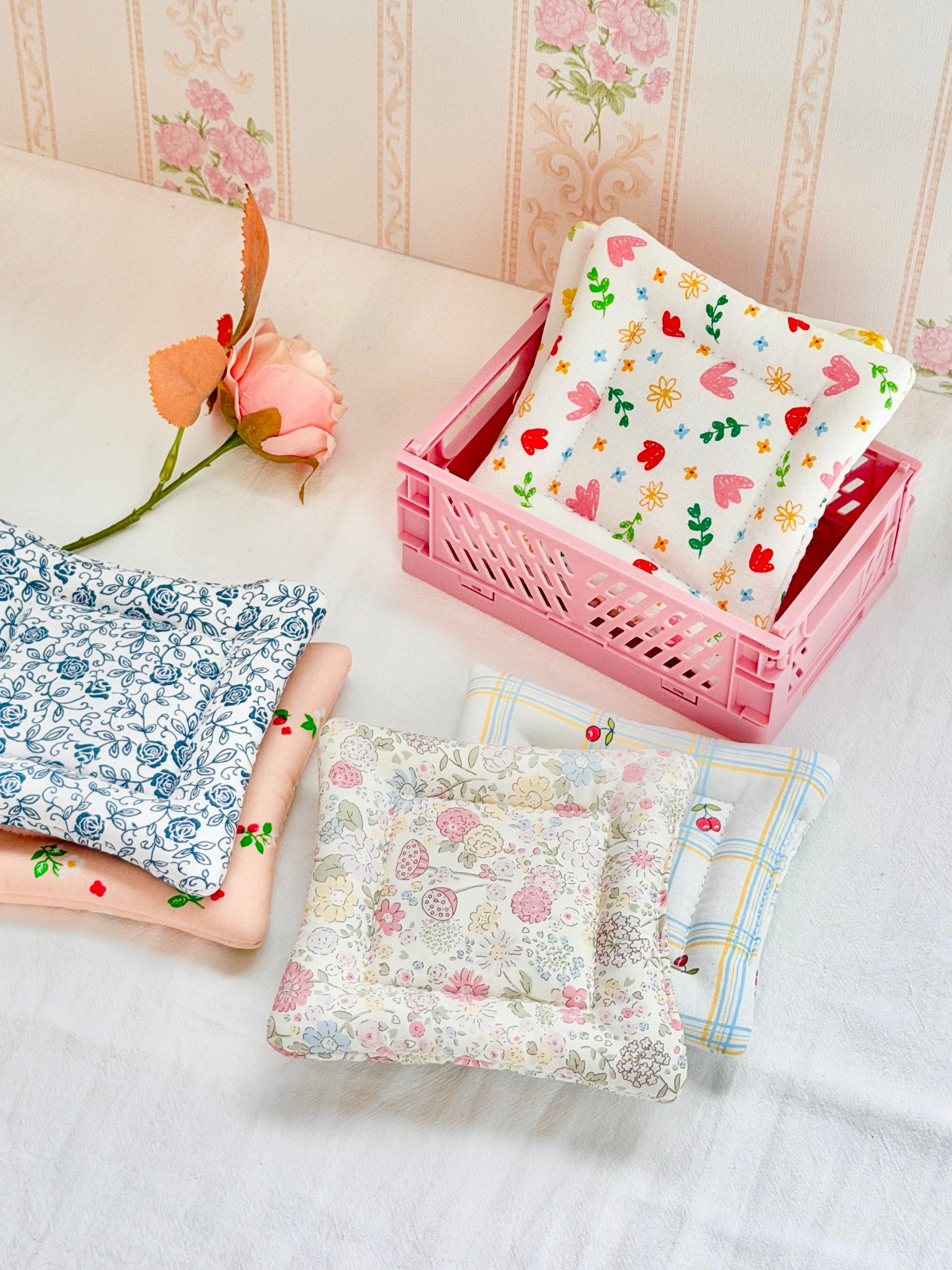 Apricot Meadow Pillow Coaster
