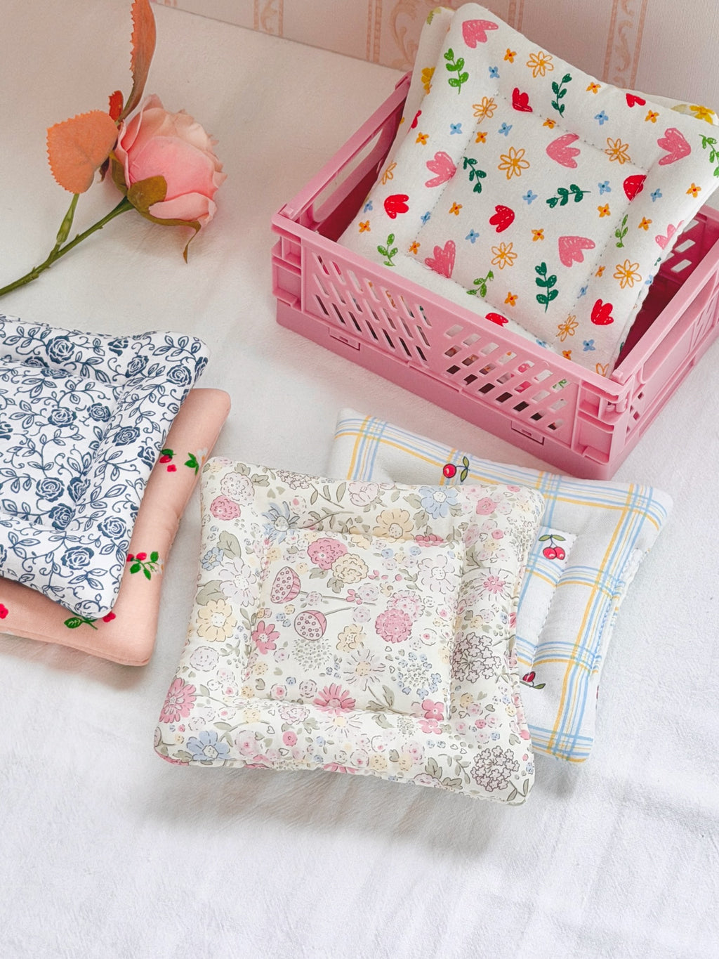 Buttercup Pillow Coaster