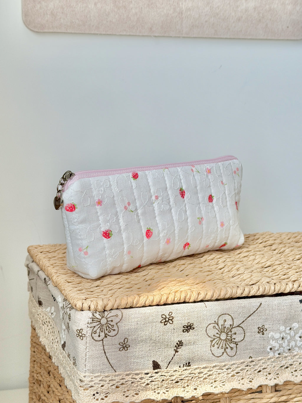 Strawberry Mist Sunglasses Zipper Pouch