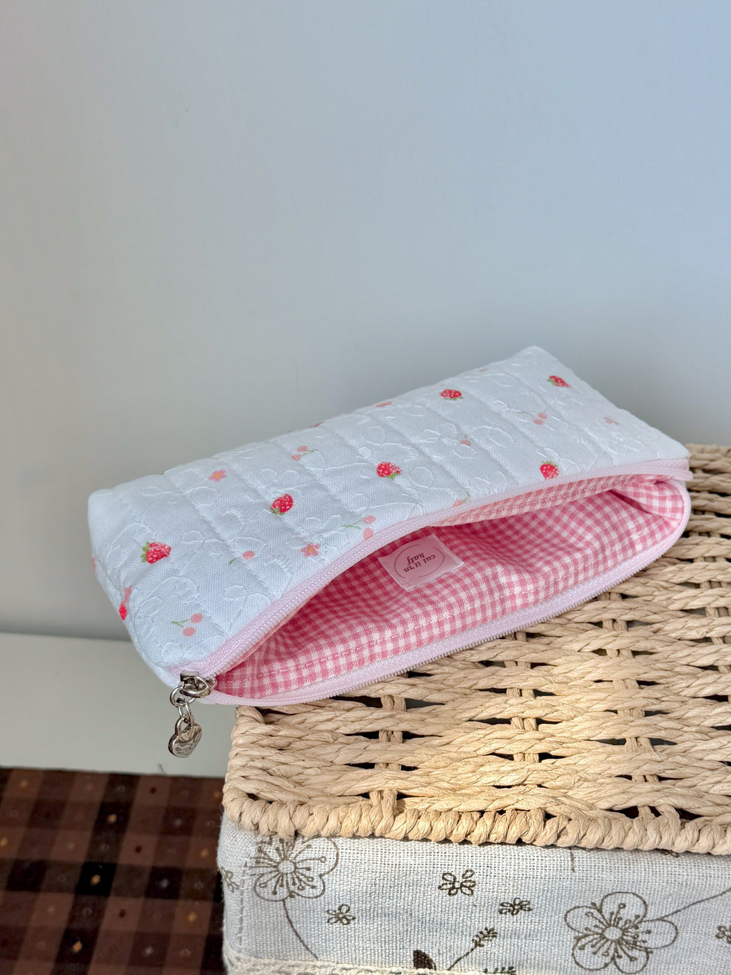 Strawberry Mist Sunglasses Zipper Pouch